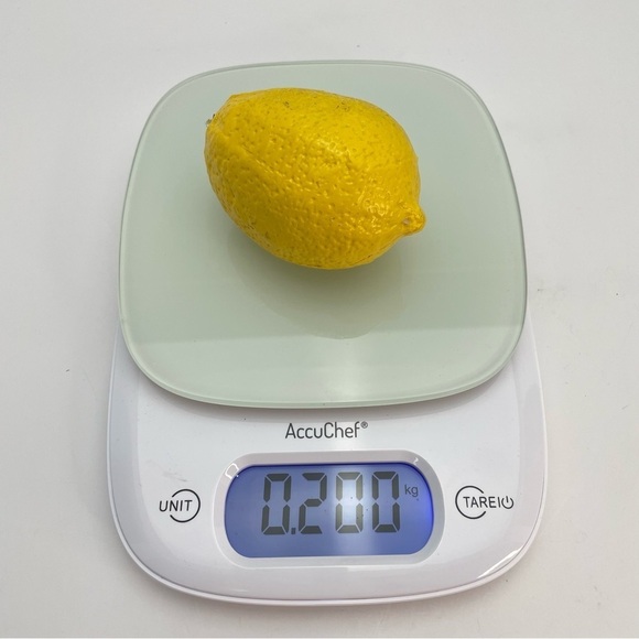 Lemon - Picture 6 of 8